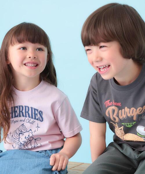 THE SHOP TK (ザ ショップ ティーケー )の「天竺アソート アメカジプリント 半袖Tシャツ ロゴ・キャット・ハンバーガー(Tシャツ/カットソー・キッズ・ライトグレー系/ネイビー系/オフホワイト/スミクロ/ピンク系その他/アイボリー系3/ベージュ系その他6・16/12/11/15 /14/13)」の9枚目の写真