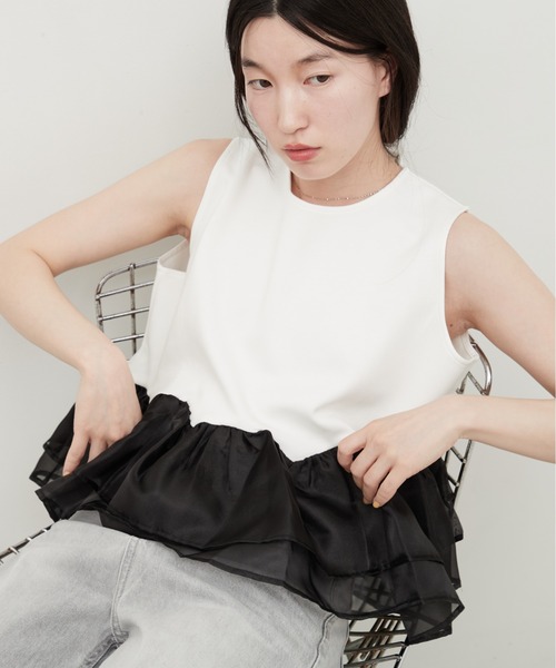 OFROOM(オフルーム)の「Sheer Peplum Sleeveless Top|シアーペプラムスリーブレストップス(Tシャツ/カットソー・レディース・グレー×ホワイト/ブラック/アイボリー/ブラック系/ホワイト系/ホワイト系1/ブラック系1・FREE)」の14枚目の写真