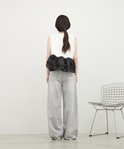OFROOM(オフルーム)の「Sheer Peplum Sleeveless Top|シアーペプラムスリーブレストップス(Tシャツ/カットソー・レディース・グレー×ホワイト/ブラック/アイボリー/ブラック系/ホワイト系/ホワイト系1/ブラック系1・FREE)」の17枚目の写真