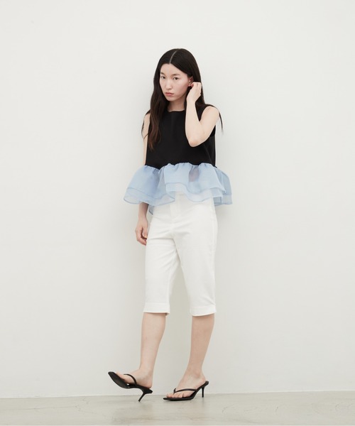 OFROOM(オフルーム)の「Sheer Peplum Sleeveless Top|シアーペプラムスリーブレストップス(Tシャツ/カットソー・レディース・グレー×ホワイト/ブラック/アイボリー/ブラック系/ホワイト系/ホワイト系1/ブラック系1・FREE)」の9枚目の写真