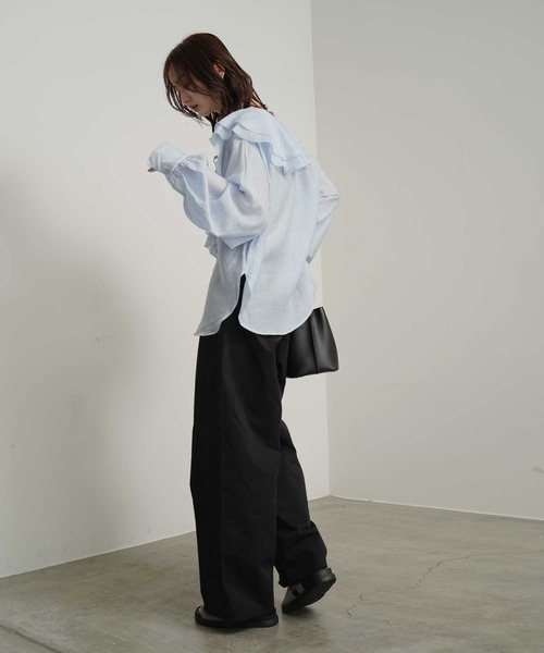 Bulue.(ブルー)の「【Bulue.】シアーシャツ ラッフルカラー ブラウス(シャツ/ブラウス・レディース・ピンク/ブラック/オフホワイト/ブルー・FREE)」の11枚目の写真