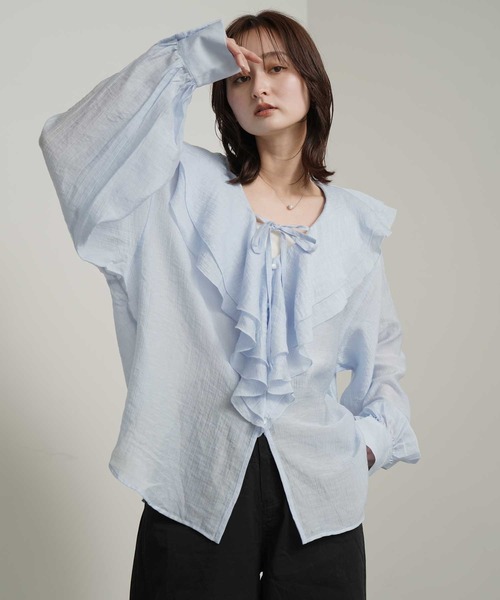 Bulue.(ブルー)の「【Bulue.】シアーシャツ ラッフルカラー ブラウス(シャツ/ブラウス・レディース・ピンク/ブラック/オフホワイト/ブルー・FREE)」の12枚目の写真
