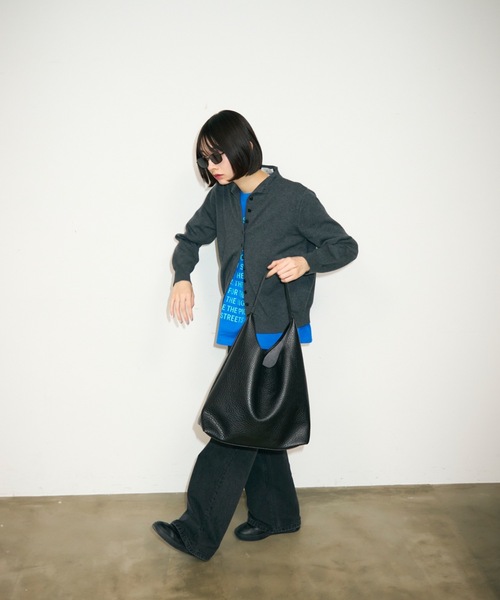 TONER(トナー)の「レザートライアングルショルダーバッグ(ショルダーバッグ・レディース・ホワイト/ブラック/レッド/ダークブラウン/ブラウン・FREE)」の7枚目の写真