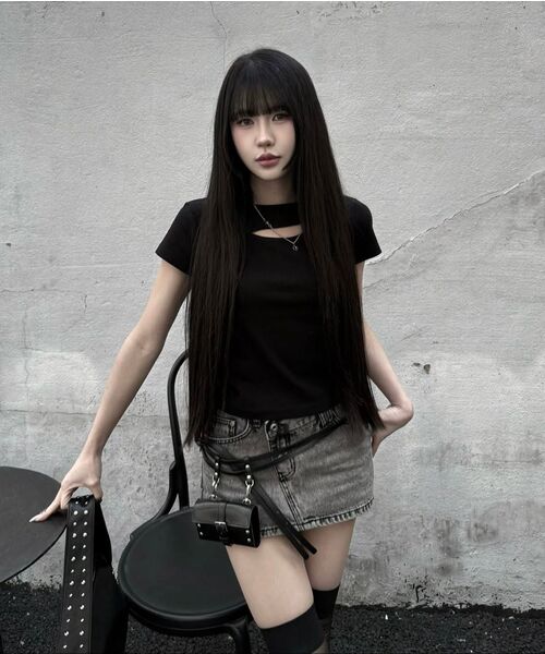 PHOS333(フォースサンサンサン)の「W Slim Fit Slit T-Shirt/Black(Tシャツ/カットソー・レディース・その他・FREE)」の9枚目の写真