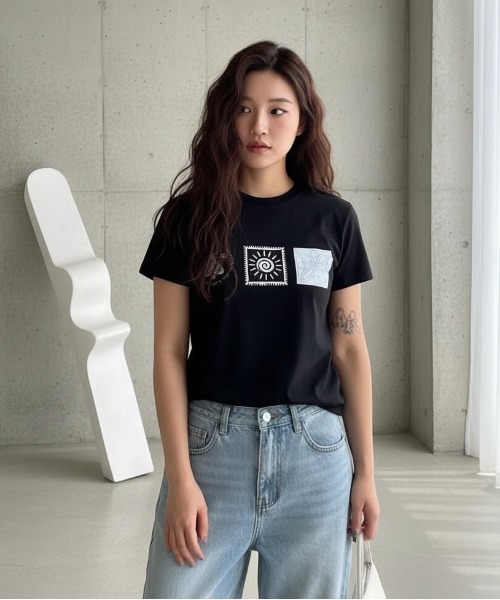 WEGO(ウィゴー)の「ライフモチーフコンパクトTシャツ(Tシャツ/カットソー・レディース・ブラック/ホワイト・LARGE/MEDIUM)」の6枚目の写真