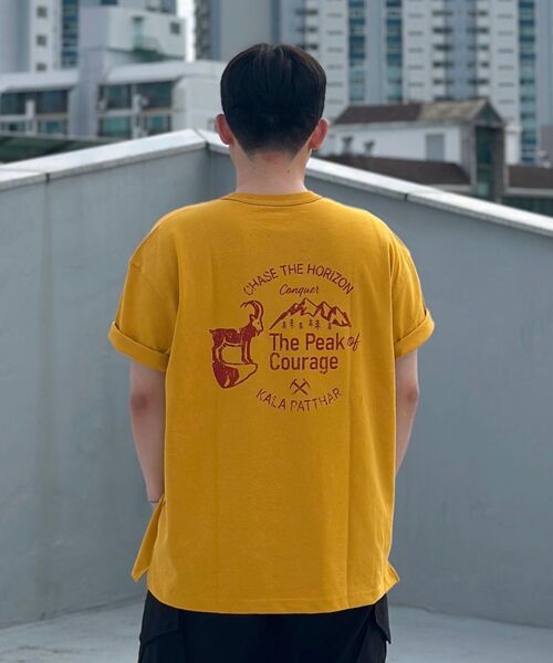 KALAPATTHAR（カラパタール）の「BACK DEER GRAPHIC SHORT-SLEEVED T-SHIRT - YELLOW（Tシャツ/カットソー・メンズ・その他・LARGE/X-LARGE/MEDIUM）」の9枚目の写真