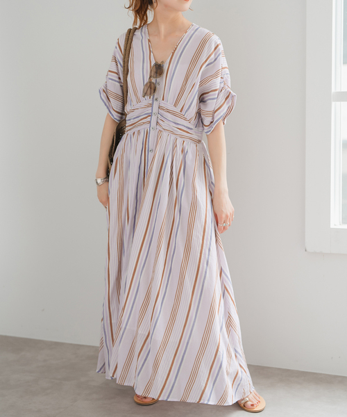 Spick & Span(スピックアンドスパン)の「《WEB限定追加》ne Quittez pas Cotton Voile Stripe Waist Gather Dress(ワンピース・レディース・ラベンダー/ブルー・MEDIUM)」の5枚目の写真