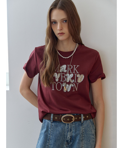 MAXZA(マージャコレクション)の「スパンコールレタリングラウンドネック半袖Tシャツ(Tシャツ/カットソー・レディース・ワイン/ブラック/ブラウン・FREE)」の4枚目の写真