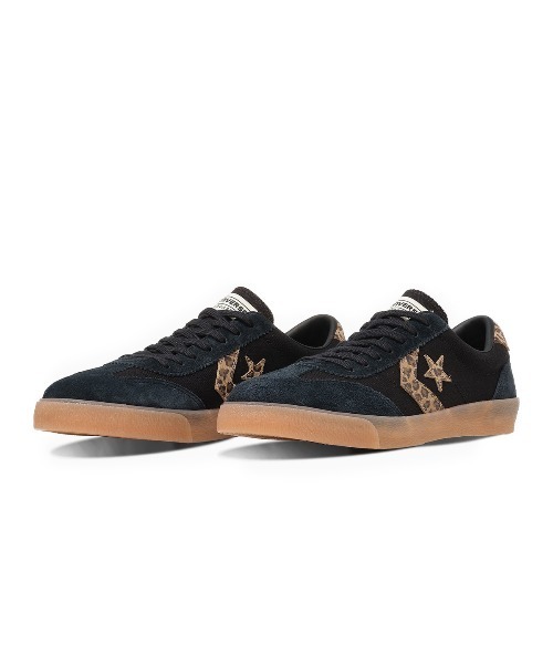 CONVERSE(コンバース)の「CONVERSE ROADCLASSIC SK LD OX(コンバース ロードクラシック SK LD OX)(スニーカー・レディース・ブラック系・28cm/27.5cm/27cm/26.5cm/26cm/25.5cm/25cm)」の1枚目の写真