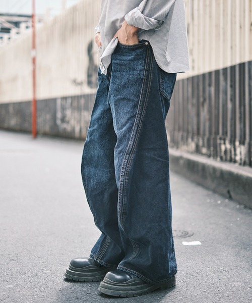 NVRFRGT(ネヴァーフォーゲット)の「3D TWISTED WIDE LEG JEANS(デニムパンツ・メンズ・インディゴブルー・1/2/3)」の14枚目の写真