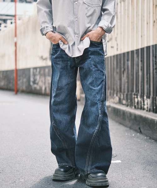 NVRFRGT(ネヴァーフォーゲット)の「3D TWISTED WIDE LEG JEANS(デニムパンツ・メンズ・インディゴブルー・1/2/3)」の12枚目の写真