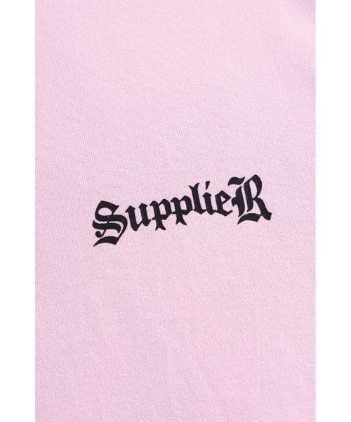 SUPPLIER(サプライヤー)の「Tシャツ|Cross Tee Cross Tee Pink & Black (Slim Silhouette)|SUPPLIER(Tシャツ/カットソー・メンズ・ピンク・SMALL/MEDIUM/LARGE/X-LARGE/XX-LARGE)」の3枚目の写真
