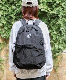 INUK（イヌーク）の「【INUK（イヌーク）】WUUL LIGHT｜約210gの軽量設計｜通勤・通学・旅行・アウトドア | 撥水ナイロン素材（バックパック/リュック）」