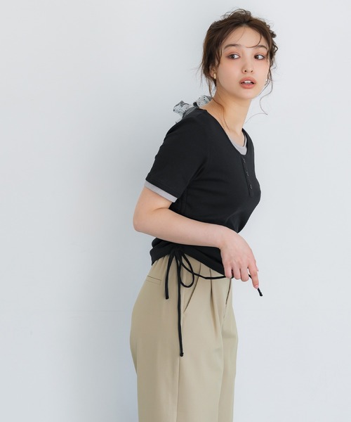 coca(coca)(コカ)の「サイドギャザーレイヤードTシャツ(Tシャツ/カットソー・レディース・グレー/ブラック・L/M/S)」の7枚目の写真
