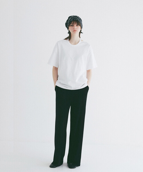 FREAK'S STORE(フリークスストア)の「CLANE/クラネ W FACE NOTCHED RIB OVER TOPS/ダブルフェイスノッチドリブオーバートップス(Tシャツ/カットソー・レディース・サックスブルー/ブラック/オフホワイト・フリ-)」の5枚目の写真