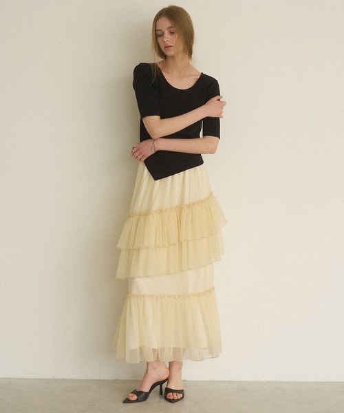 MIELI INVARIANT(ミエリインヴァリアント)の「Lame Tulle Tiered Skirt(スカート・レディース・アイボリー/グレー系その他/ブラック・FREE)」の4枚目の写真