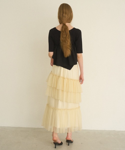 MIELI INVARIANT(ミエリインヴァリアント)の「Lame Tulle Tiered Skirt(スカート・レディース・アイボリー/グレー系その他/ブラック・FREE)」の7枚目の写真