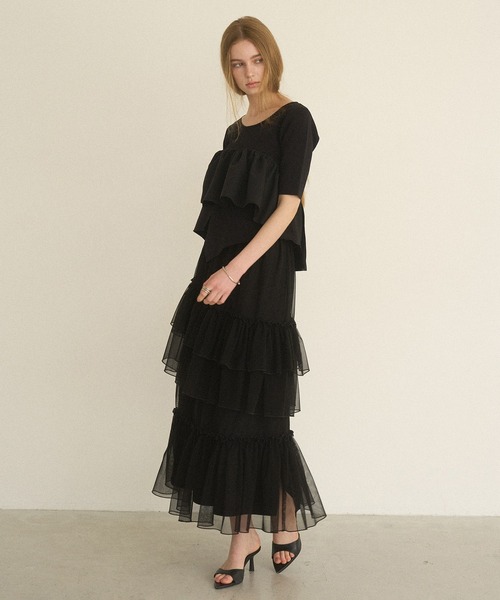 MIELI INVARIANT(ミエリインヴァリアント)の「Lame Tulle Tiered Skirt(スカート・レディース・アイボリー/グレー系その他/ブラック・FREE)」の11枚目の写真