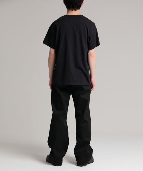DELUXE(デラックス)の「DELUXE LOGO TEE(Tシャツ/カットソー・メンズ・ブラック/ホワイト・SMALL/MEDIUM/LARGE/X-LARGE)」の15枚目の写真