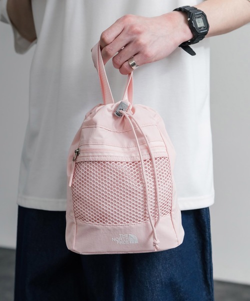 THE NORTH FACE(ザノースフェイス)の「日本未展開モデル THE NORTH FACE ザ・ノースフェイス WHITE LABEL ホワイトレーベル LINDEN MESH BUCKET BAG MINI 2WAYバケットショルダーバッグ/ハンドバッグ(ショルダーバッグ・メンズ・クリーム/ライトピンク/ブラック/ライトブルー・FREE)」の4枚目の写真