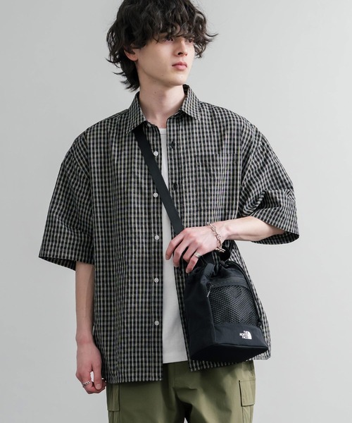 THE NORTH FACE(ザノースフェイス)の「日本未展開モデル THE NORTH FACE ザ・ノースフェイス WHITE LABEL ホワイトレーベル LINDEN MESH BUCKET BAG MINI 2WAYバケットショルダーバッグ/ハンドバッグ(ショルダーバッグ・メンズ・クリーム/ライトピンク/ブラック/ライトブルー・FREE)」の6枚目の写真