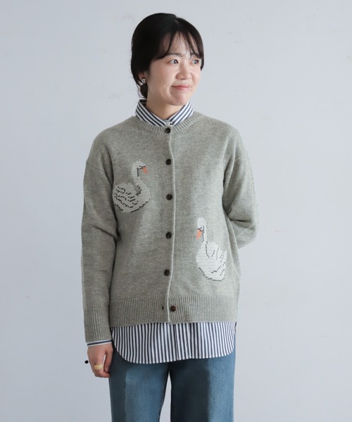 NOMBRE IMPAIR(ノンブルアンペール)の「【予約】スワン刺繍 クルーネックカーデ(ニット/セーター・レディース・グレー/ネイビー・FREE)」の13枚目の写真