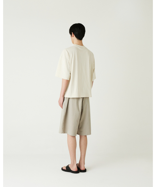 THEENDQUESTION（ジエンドクエスチョン）の「Symbol embroidery t-shirt / BEIGE（Tシャツ/カットソー・レディース・その他・FREE）」の4枚目の写真