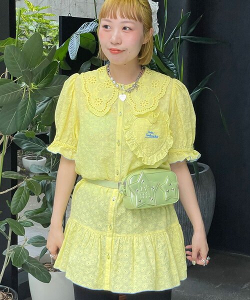 HELLO.SANFRANCISCO(ハローサンフランシスコ)の「【HELLO.SANFRANCISCO/ハローサンフランシスコ】フリルレースチュニック半袖ブラウス(シャツ/ブラウス・レディース・ピンク/イエロー/ホワイト・ONE SIZE)」の2枚目の写真
