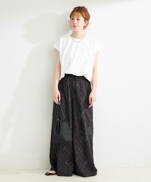 B.C STOCK(ベーセーストック)の「UVcare / 接触冷感 / 遮熱 / add Function フロントドローコードプルオーバー(Tシャツ/カットソー・レディース・レッド/ブラック/ホワイト/ブラウン・FREE)」の11枚目の写真