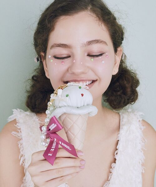 Maison de FLEUR（メゾンドフルール）の「サーティワン アイスクリームチャーム（キーホルダー・レディース・ライトピンク/アイボリー/ミント・FREE）」の5枚目の写真