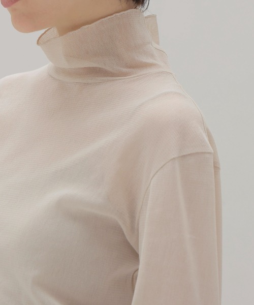 DRESSLAVE(ドレスレイブ)の「tulle high-neck pullover(チュールハイネックプルオーバー)(Tシャツ/カットソー・レディース・ホワイト/ブラック・38)」の7枚目の写真