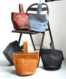 【本革 口元の留め方でフォルムチェンジ可能】CL4015 NOUVE ON HAND BAG