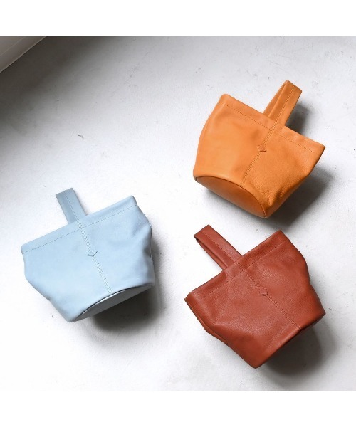 CLEDRAN(クレドラン)の「【本革 口元の留め方でフォルムチェンジ可能】CL4015 NOUVE ON HAND BAG(トートバッグ・レディース・グレー/ブルーグレー/キャメル/ブラウン・FREE)」の17枚目の写真