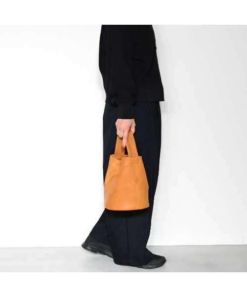 CLEDRAN(クレドラン)の「【本革 口元の留め方でフォルムチェンジ可能】CL4015 NOUVE ON HAND BAG(トートバッグ・レディース・グレー/ブルーグレー/キャメル/ブラウン・FREE)」の15枚目の写真
