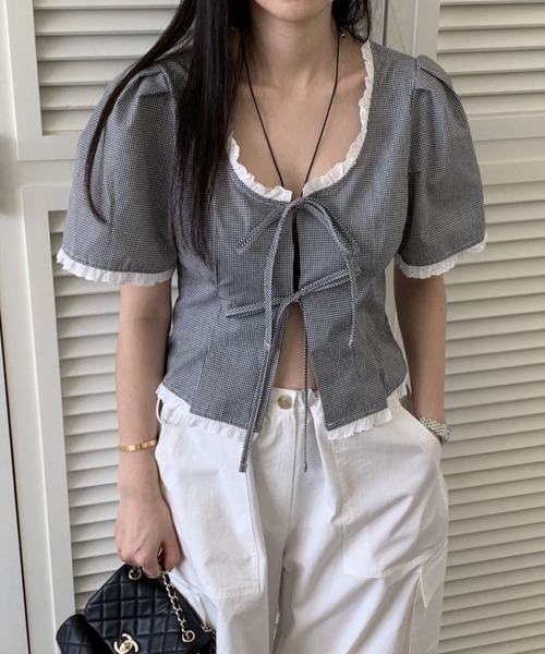 FAVORITO(ファヴォリート)の「半袖リボンシャツ(シャツ/ブラウス・レディース・ホワイト/ブラック/ブルー/ピンク・F)」の17枚目の写真