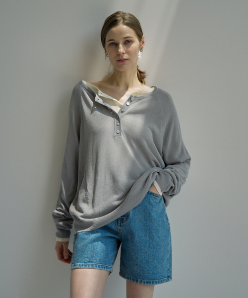 VLETI（ブレッティ）の「Linen Blend Raglan Half Button Knit (gray)（ニット/セーター・レディース・グレー・FREE）」の2枚目の写真