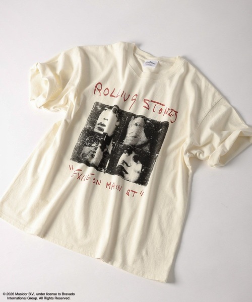 BAYFLOW(ベイフロー)の「【THE ROLLING STONES(ザ・ローリング・ストーンズ)】プリントTシャツ(Tシャツ/カットソー・メンズ・チャコール/ブラック/アイボリー/オフホワイト・LARGE/MEDIUM)」の1枚目の写真