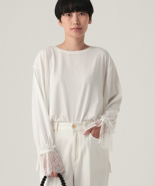 Elura(エルーラ)の「袖レースコンビプルオーバー/1074874(Tシャツ/カットソー・レディース・ブラック/ホワイト・FREE)」の3枚目の写真