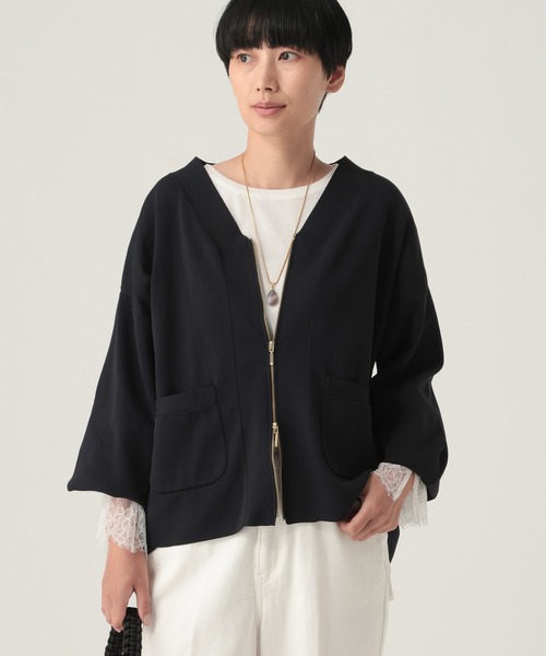 Elura(エルーラ)の「袖レースコンビプルオーバー/1074874(Tシャツ/カットソー・レディース・ブラック/ホワイト・FREE)」の7枚目の写真