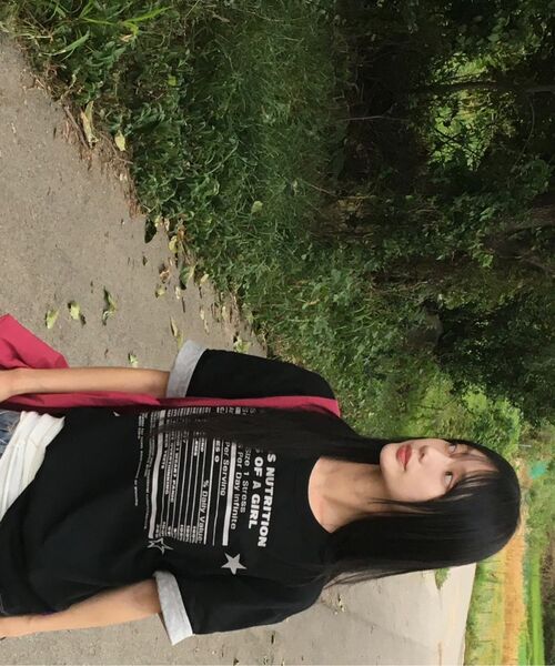 HOODHOOD（フッドフッド）の「ガールストレスニュートリション レイヤードロールアップ半袖Tシャツ ブラック（Tシャツ/カットソー・レディース・その他・1/0）」の10枚目の写真