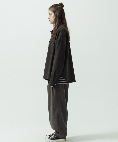 SLICK(スリック)の「【SLICK/スリック】T/R Stretch Gabardine Regular Collar Shirt/T/R ストレッチギャバジン レギュラーカラーシャツ(シャツ/ブラウス・メンズ・ブラウン/チャコールグレー・3/1/2)」の18枚目の写真