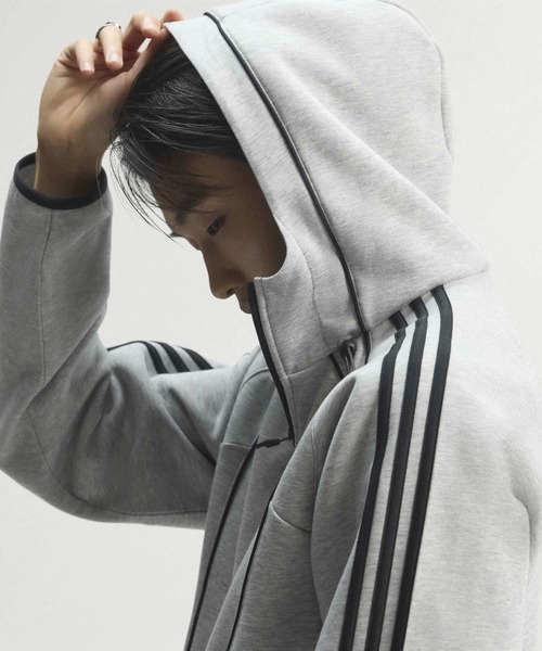 adidas（アディダス）の「スペーサー チームガイスト 26 カットライン フルジップパーカー / アディダスオリジナルス adidas Originals（パーカー・メンズ・グレー・LARGE/MEDIUM/SMALL/X-LARGE/X-SMALL/XX-LARGE/3XL）」の7枚目の写真