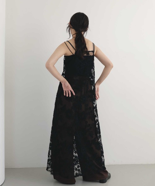 hellam(へラム)の「2WAYフラワーモール刺繍キャミワンピース(ワンピース・レディース・ブラック/ブラウン・FREE)」の14枚目の写真