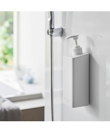 tower（タワー）の「たっぷり洗剤が出るマグネットディスペンサー タワー ボディソープ（バス/トイレグッズ）」