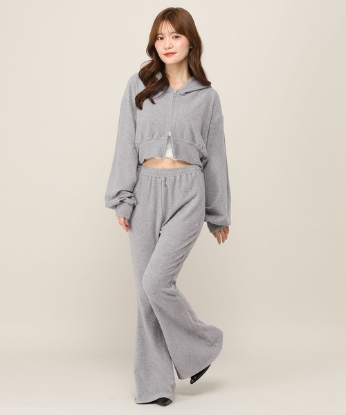 Heather(ヘザー)の「【メルティシリーズ】細見えフレアパンツ 1077803(スウェットパンツ・レディース・ブラック/グレー/ピンク・FREE)」の18枚目の写真
