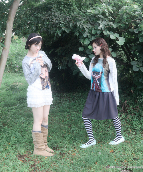 Unblend(アンブレンド)の「【Unblend】Blythe別注 アソート フェイスプリント ラグランロンT(Tシャツ/カットソー・レディース・杢グレー/スミクロ/ホワイト系・FREE)」の9枚目の写真
