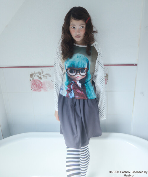Unblend(アンブレンド)の「【Unblend】Blythe別注 アソート フェイスプリント ラグランロンT(Tシャツ/カットソー・レディース・杢グレー/スミクロ/ホワイト系・FREE)」の11枚目の写真