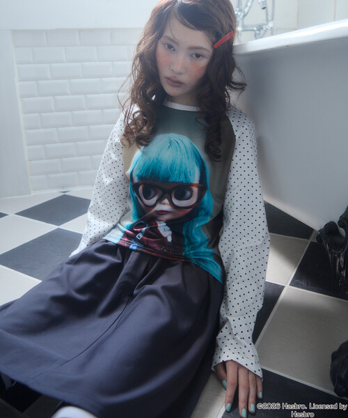 Unblend(アンブレンド)の「【Unblend】Blythe別注 アソート フェイスプリント ラグランロンT(Tシャツ/カットソー・レディース・杢グレー/スミクロ/ホワイト系・FREE)」の12枚目の写真