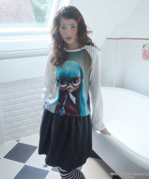 Unblend(アンブレンド)の「【Unblend】Blythe別注 アソート フェイスプリント ラグランロンT(Tシャツ/カットソー・レディース・杢グレー/スミクロ/ホワイト系・FREE)」の14枚目の写真