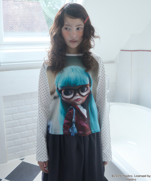 Unblend(アンブレンド)の「【Unblend】Blythe別注 アソート フェイスプリント ラグランロンT(Tシャツ/カットソー・レディース・杢グレー/スミクロ/ホワイト系・FREE)」の16枚目の写真